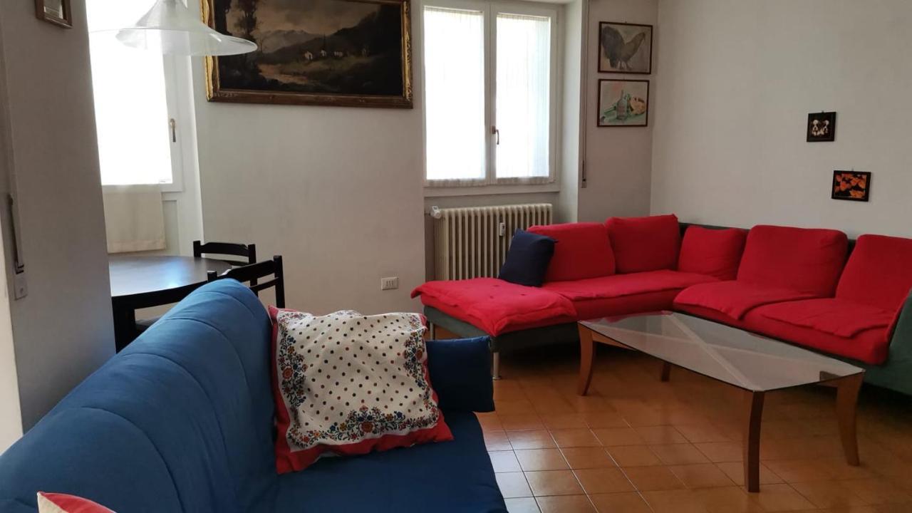 Spazioso Appartamento Sondrio Bagian luar foto